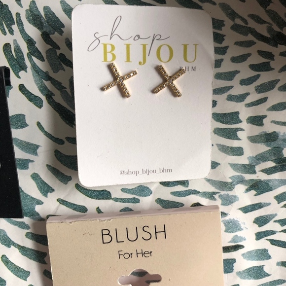 Earrings Lot—3 pairs Dangly Prom Rhinestone - Picture 4 of 7